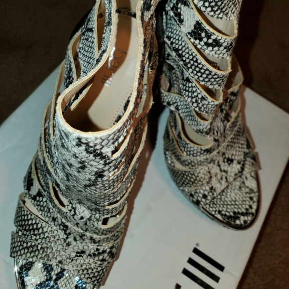 Bar III Ellie BWS - Picture 2 of 15